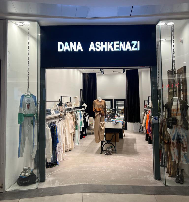 STORES